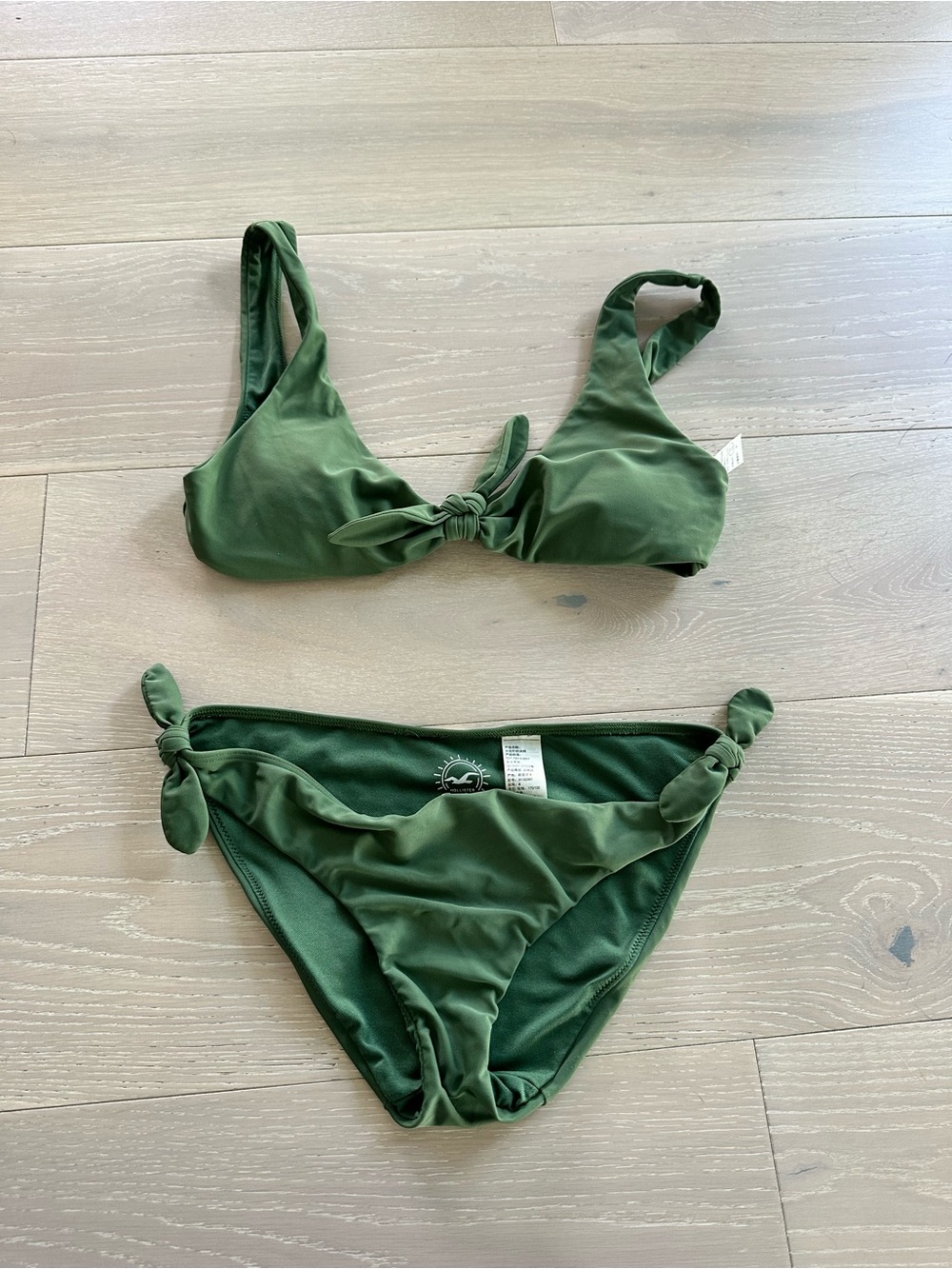 Hollister Green Front Tie Bikini Y2K Sz s/m